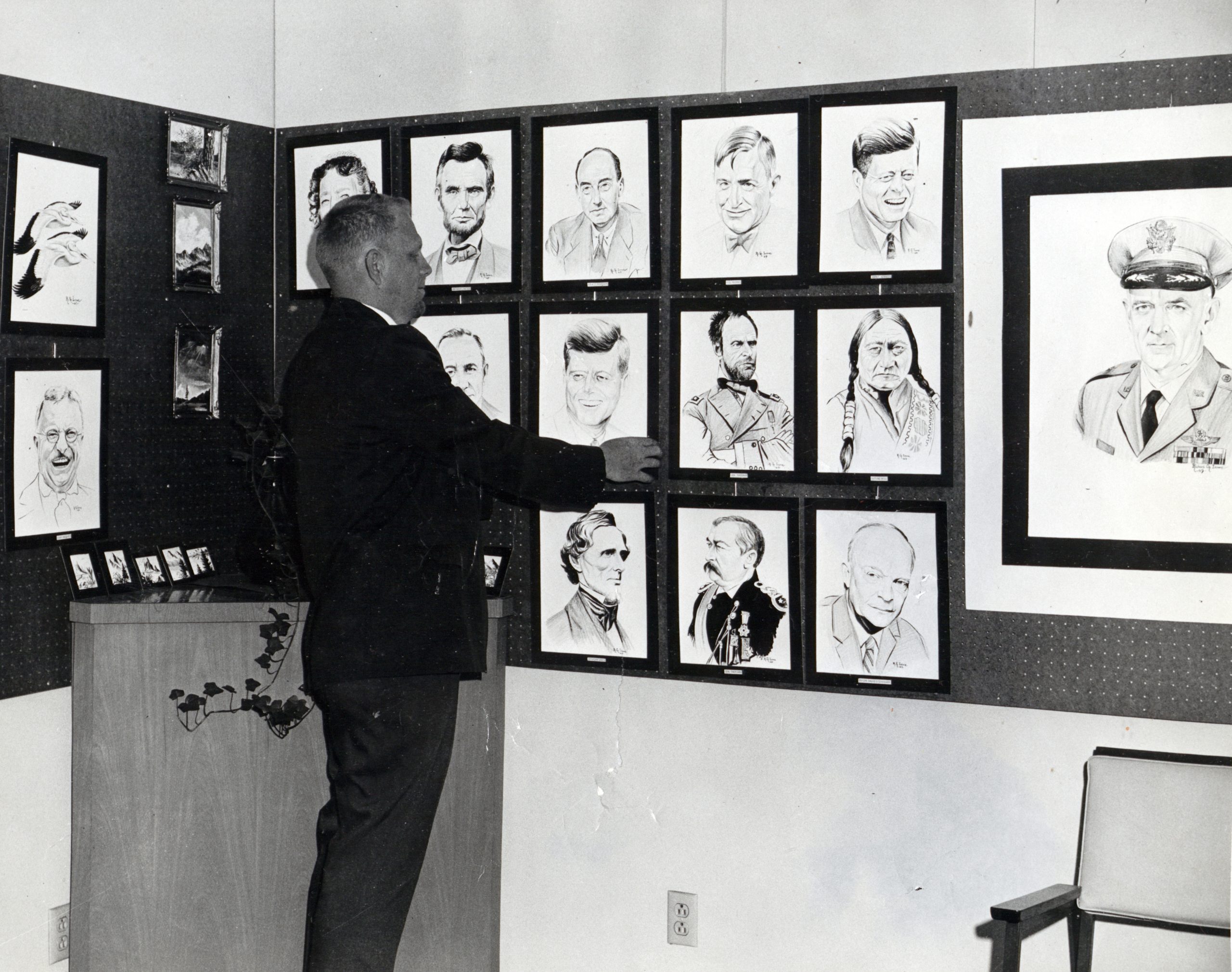 Art gallery photography by Richard Lowe
