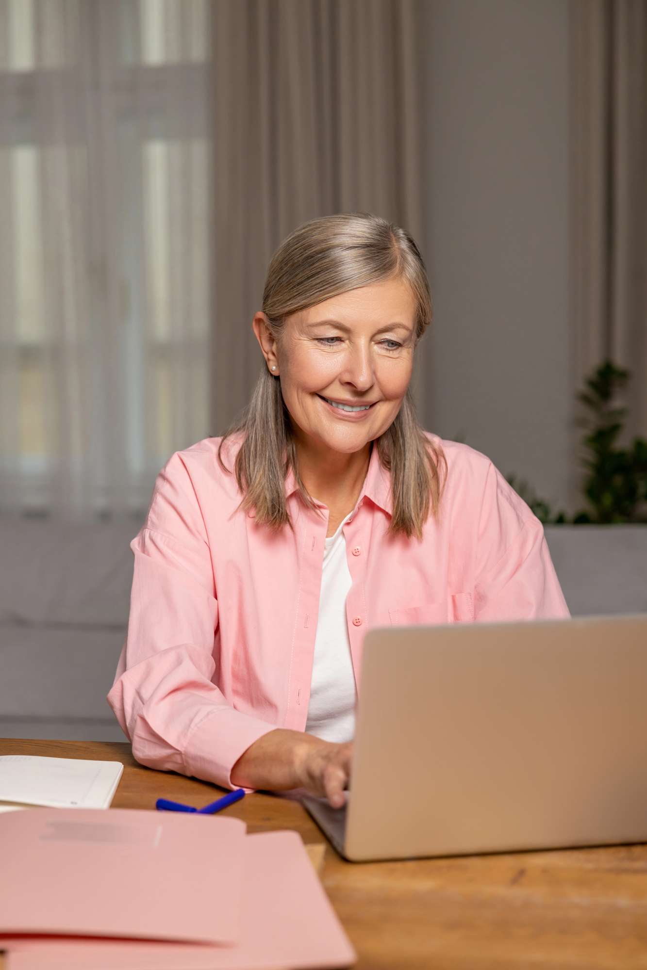 Writing a Book use a ghostwriter to write your memoir (2)